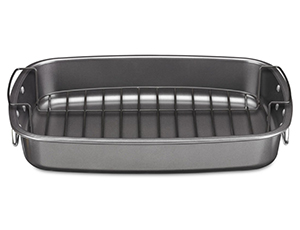 Cuisinart Classic Collection Roaster W/ Rack Just $10.80 (Reg 27) + Prime