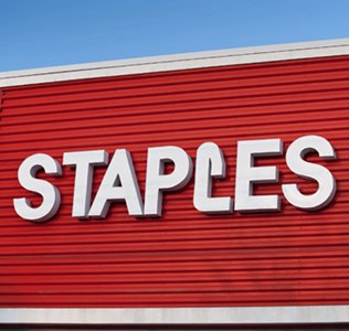 Staples: Free Passport Photos- Feb 29th