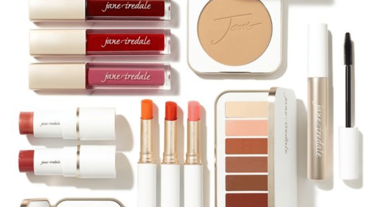 Ultimate Fall Beauty Haul Sweepstakes: Win Prizes!